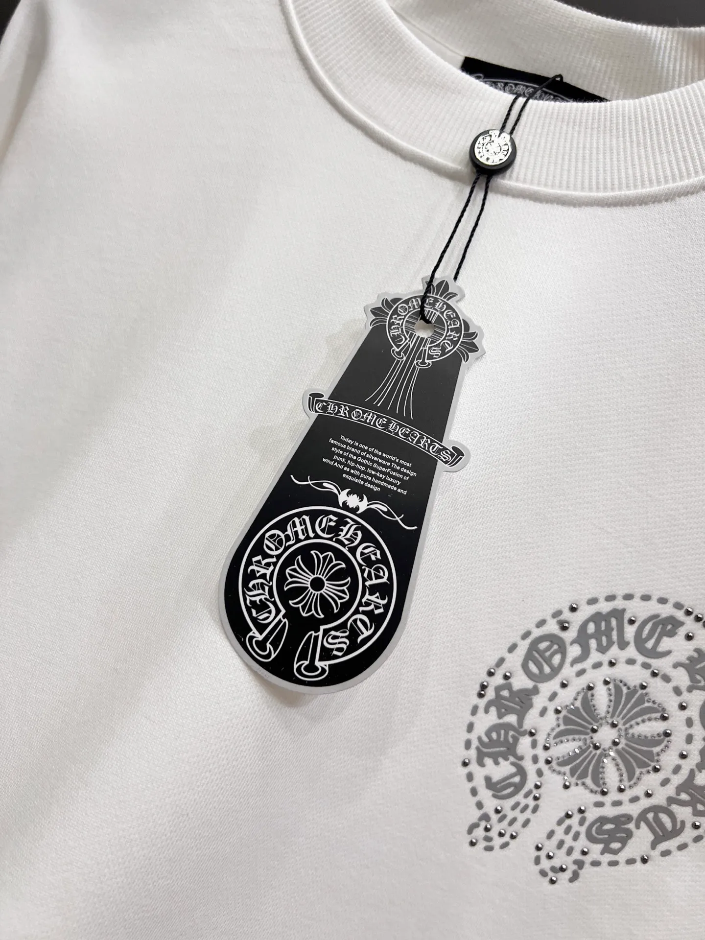 🅿️260 CH Crow 2025 autumn and winter new round neck long-sleeved sweatshirt, cross foam technology + Middle Eastern Australian diamond design technology, the real thing is great🔥Same style for men and women, loose version, size S M L XL XXL five sizes black white